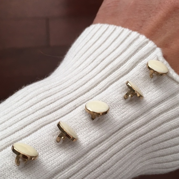 Le Chateau Sweater Cream - Picture 2 of 2